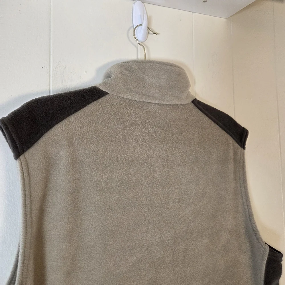 Columbia Steens Mountain Fleece Tan Black Zip Vest Size Large Tall